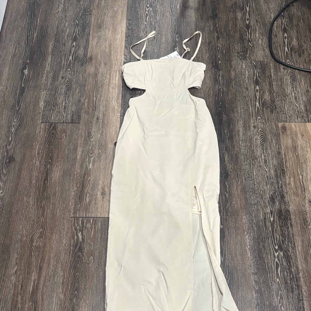 Forever 21 Cream Cutout Midi Dress S NWT